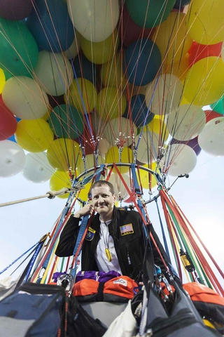 Illustration for article titled Meet the Man Attempting to Cross the Atlantic Using Only Balloons